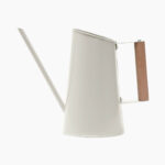 TerraHub - LeafLand - T_OR1121 - Good Roots Watering Can 1.5L - Cream with wooden handle
