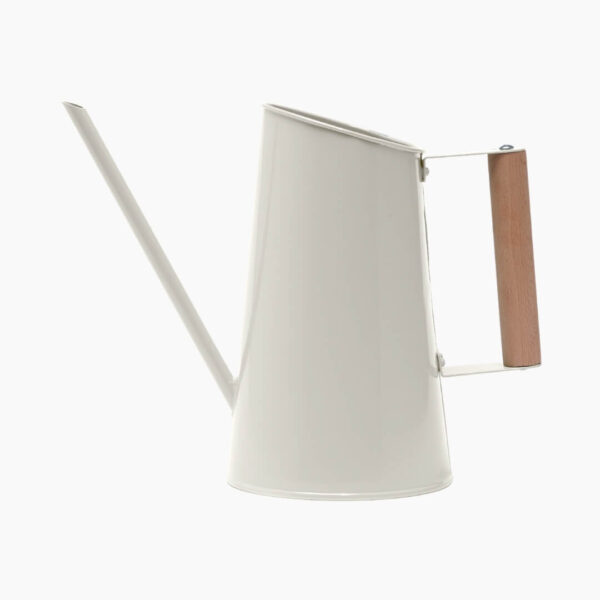 TerraHub - LeafLand - T_OR1121 - Good Roots Watering Can 1.5L - Cream with wooden handle